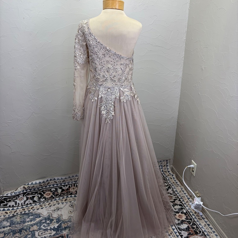 JJ's House Women One Shoulder Sequin Lace Tulle Gown Taupe Size 4 Prom Hoco Gala - Picture 4 of 11